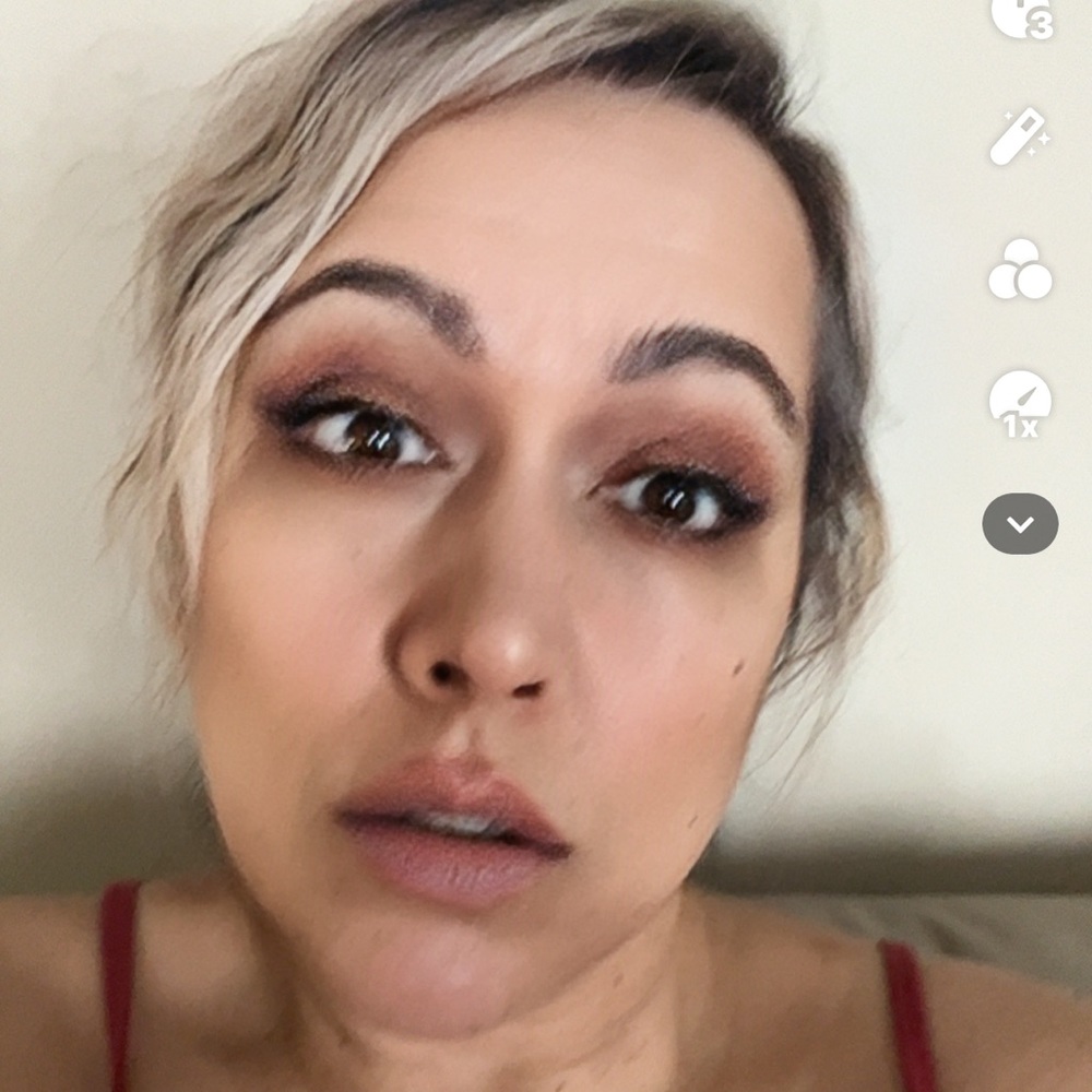 Meet your Posher, Amber